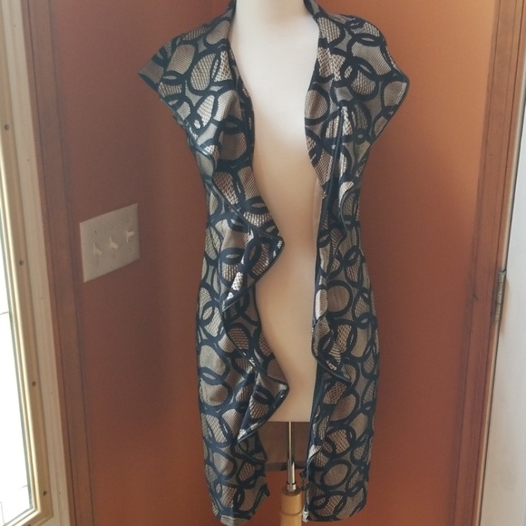 Dress - Picture 3 of 6